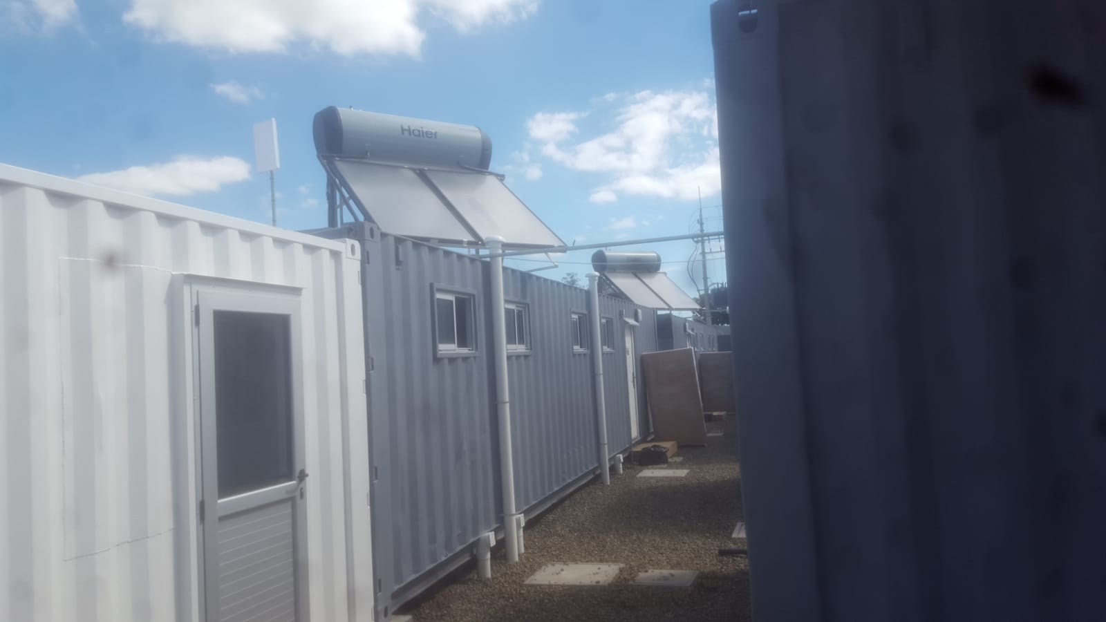 CALENTADORES SOLARES PARA A.C.S, ZONA FRANCA DE NUEVA HELVECIA, COLONIA